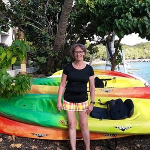 Meet your Posher, Deanna